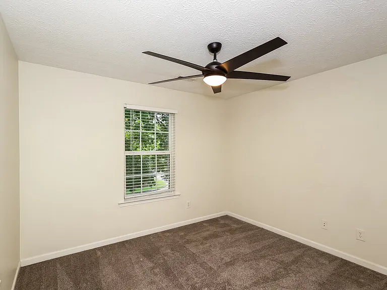 27 Palladio Way — Photo 14