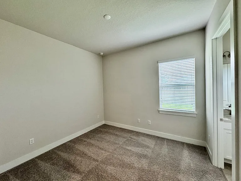 8965 Drummer Plank Dr — Photo 11