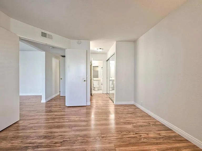 7315 Calle Cristobal #133 — Photo 18