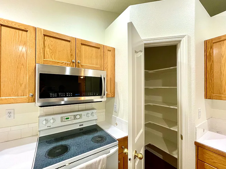 539 Fall Dr — Photo 5