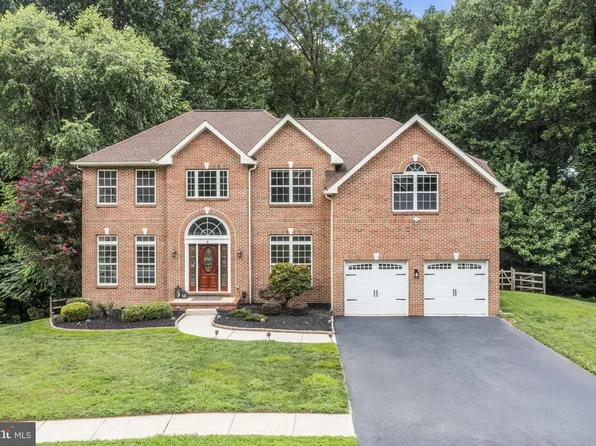 6 Hidden Oaks Blvd, Wilmington, DE 19808