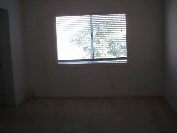 4th image of 4160 Monterey Ave