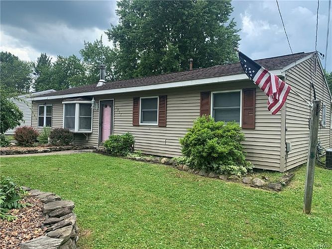 1st image of 7957 Areopagitica Ave