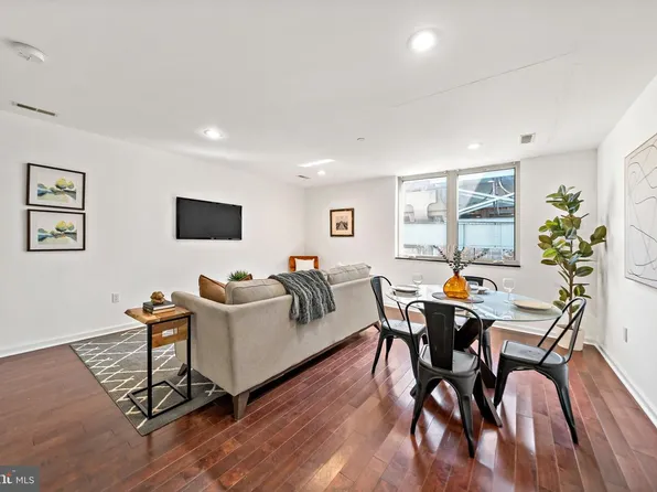 1816 N Front St APT B, Philadelphia, PA 19122