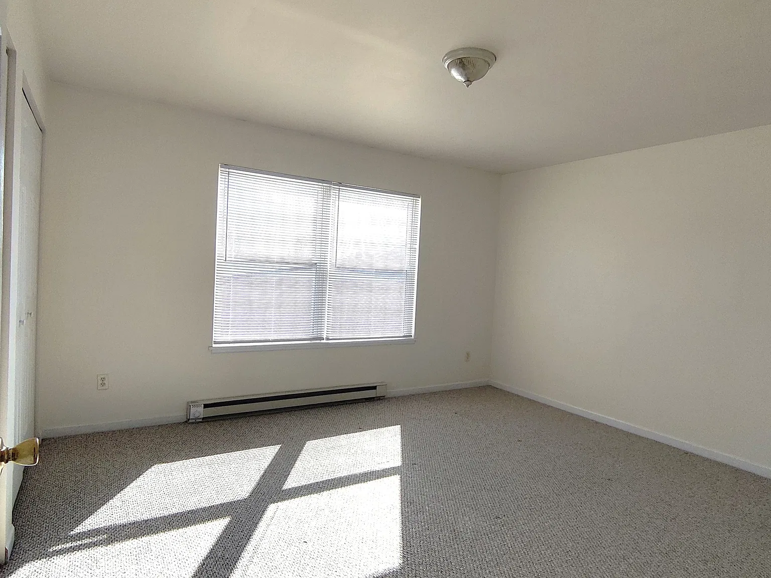 1520 / 1013 East Union Street - 3 — Photo 4
