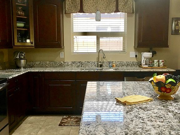 4th image of 37244 W Giallo Ln