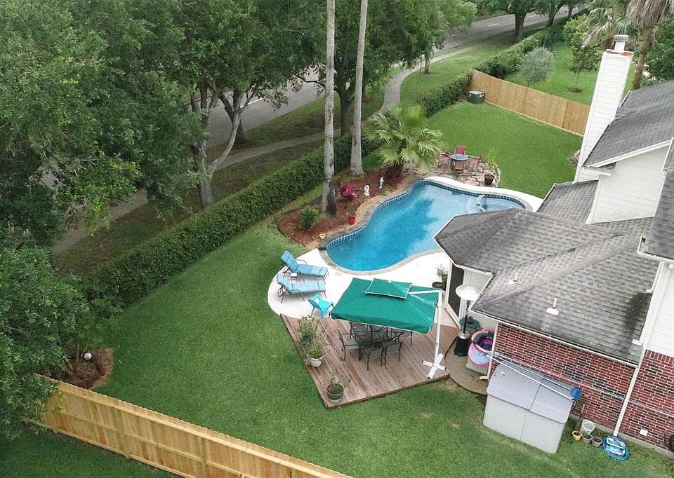 1st image of 304 Summer Haven Cir