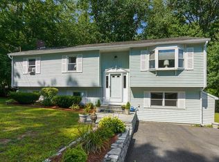 65 Overlook Dr, Leominster, MA 01453