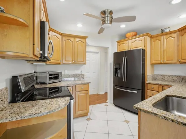 9874 Campbell Cir, Naples, FL 34109