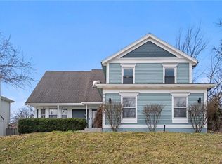 17615 W 113th Ter, Olathe, KS 66061