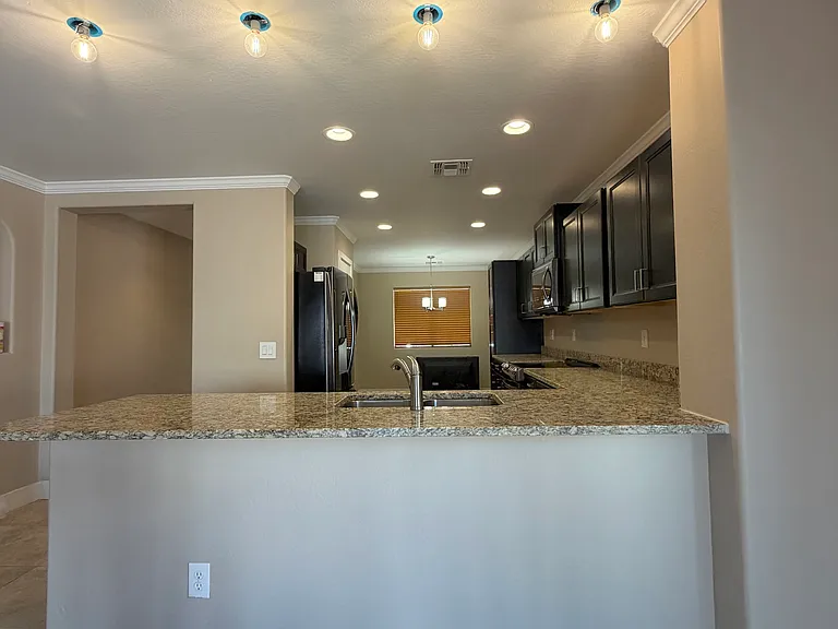 19537 N Sandalwood Dr — Photo 8