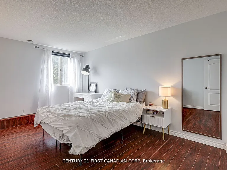 570 Proudfoot Ln #405 — Photo 34