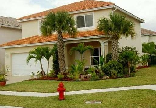 CORNER LOT JUST $299,000