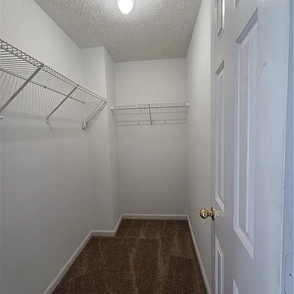 975 Windwood Ct — Photo 12