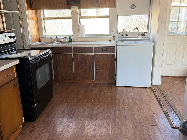 2 Wilton Cir #2 — Photo 8