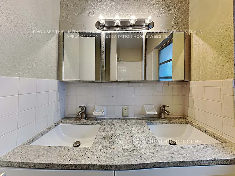 14298 Hetrick Cir S — Photo 18