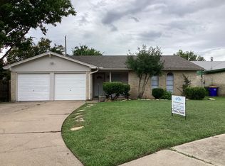 6617 Richardson Dr, Watauga, TX 76148
