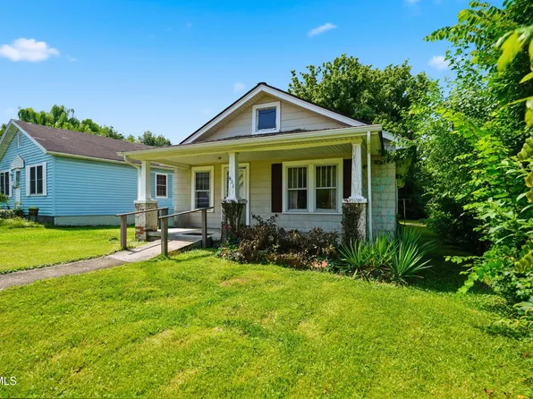 923 Elizabeth St, Kingsport, TN 37660