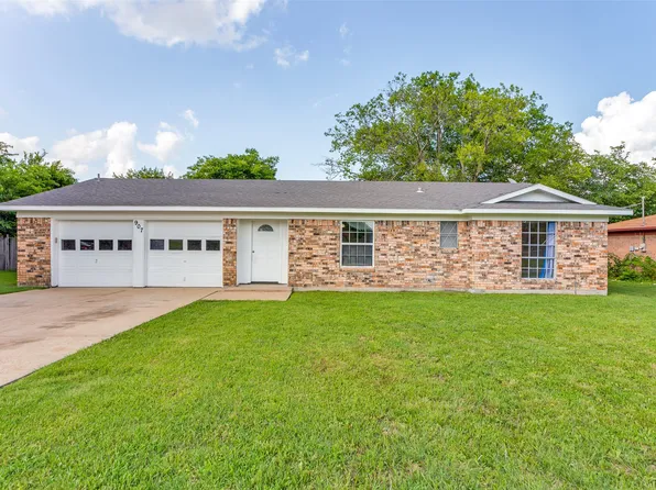 907 Childers Ave, Benbrook, TX 76126