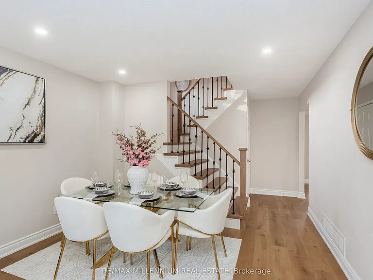 61 Mistywood Dr #UPPER — Photo 19