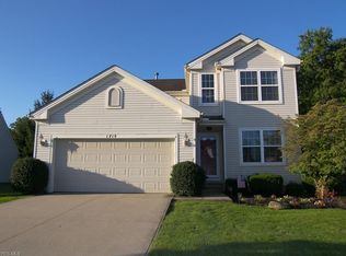 1715 Lockwood Oval, Twinsburg, OH 44087