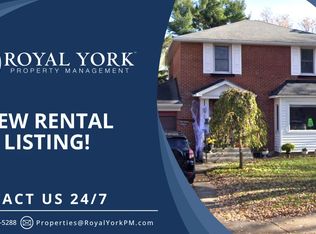 130 Southern Dr, Ottawa, ON K1S0P8