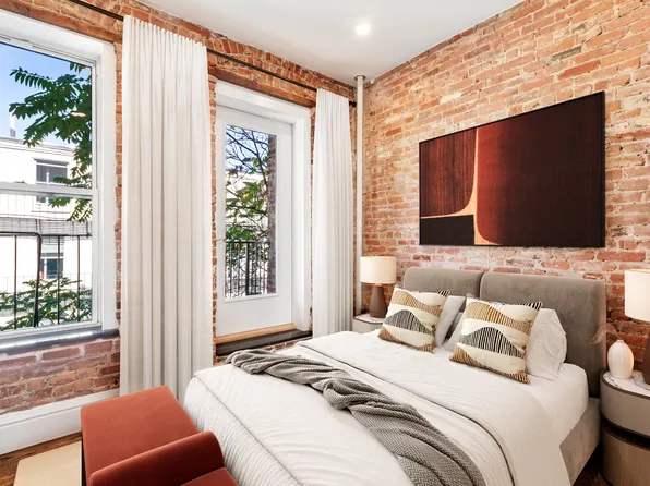 119 Christopher Street image 5 of 21