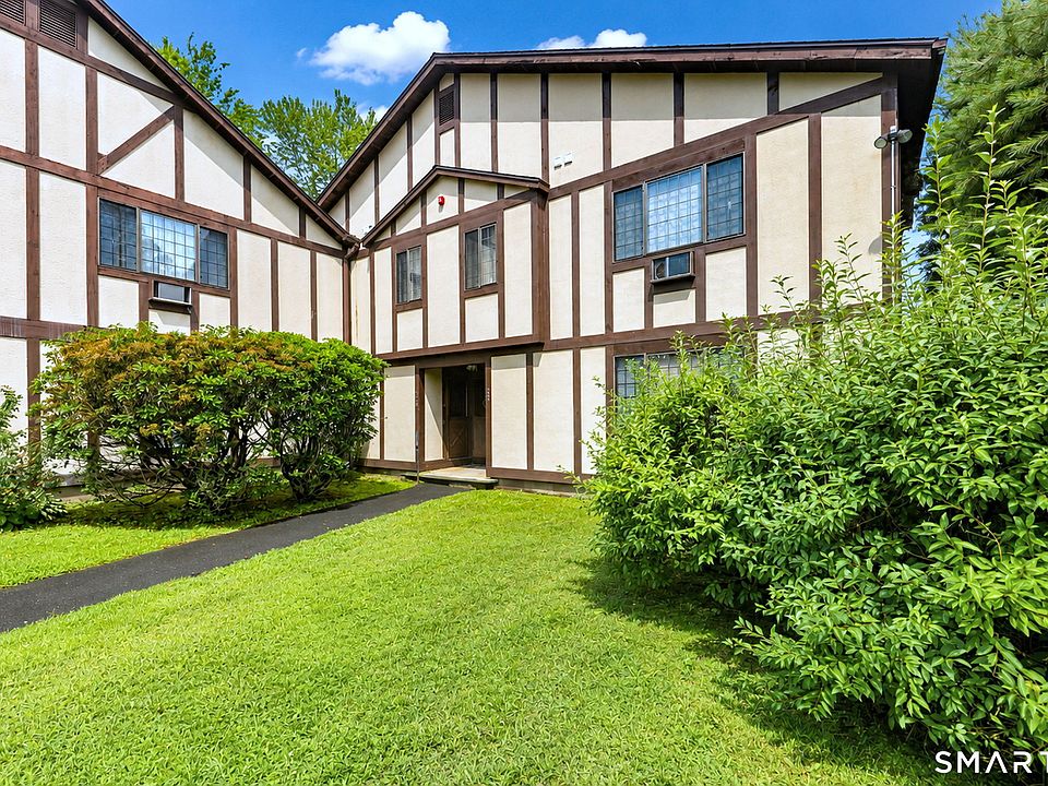 1st image of 359 Foxwood Lane #359