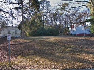 2451 Columbus Cres, Charlotte, NC 28208