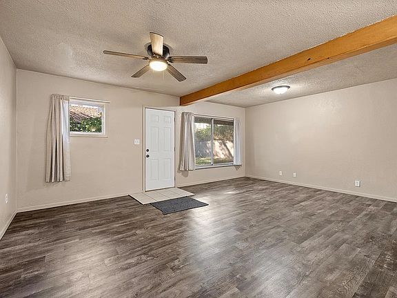 4th image of 1318 1/2 Quincy St #1