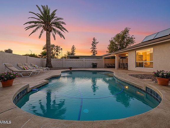 4th image of 755 W LAGUNA AZUL Avenue