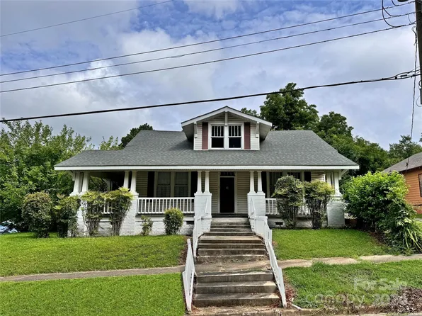 318 Elm St, Lancaster, SC 29720