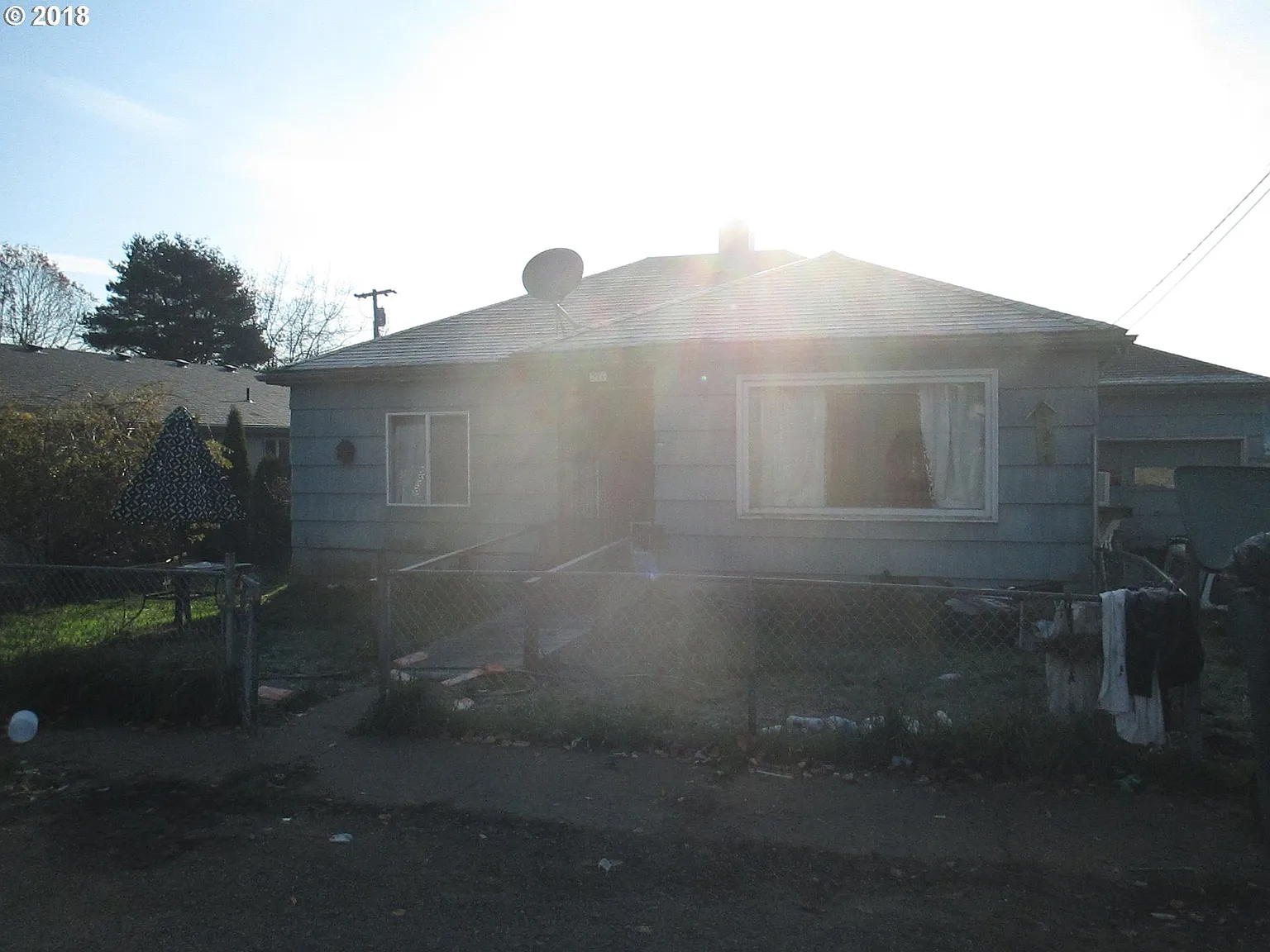271 NE 2nd St photo 1