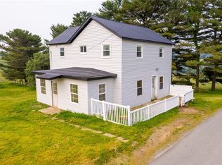 198 Mountain View Rd, Donegal, PA 15628