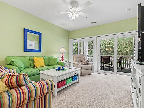 5th image of 601 N Hillside Dr. #3322