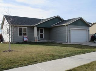 1713 25th St W, Williston, ND 58801