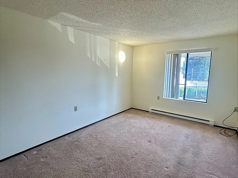 5775 Golden Eagle Dr — Photo 5