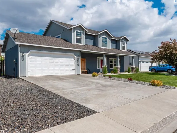 5200 S Desert Dove Loop, West Richland, WA 99353