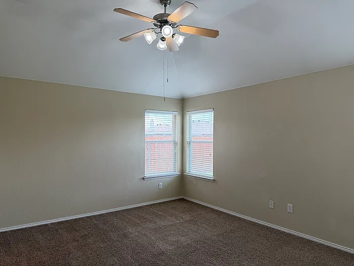 301 Meadow Lark Ln — Photo 11