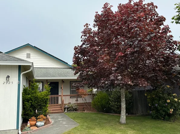 2925 Little Pond St, McKinleyville, CA 95519