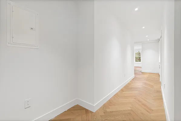 Rented by Compass | media 2