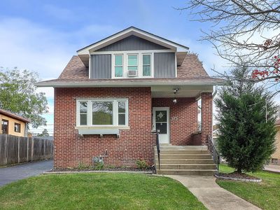 613 S Summit Ave, Villa Park, IL, 60181