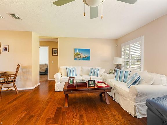 3rd image of 1436 Carmelle Dr