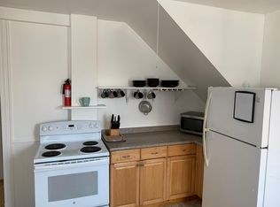 7 Ann St, Newport, RI 02840