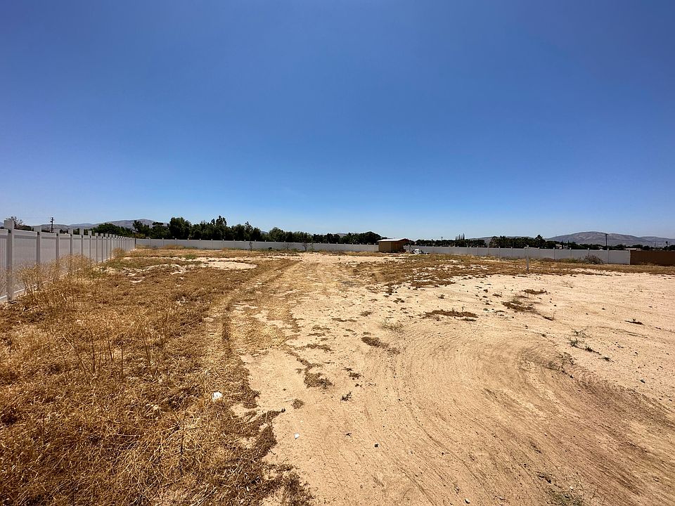 2nd image of S10 Avenue Vic #41