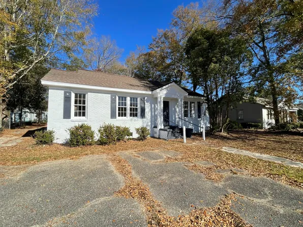 2207 Hardy St, Hattiesburg, MS 39401