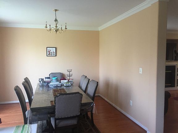 3rd image of 22381 Maison Carree Sq