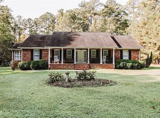 17901 Wards Creek Rd, Disputanta, VA 23842