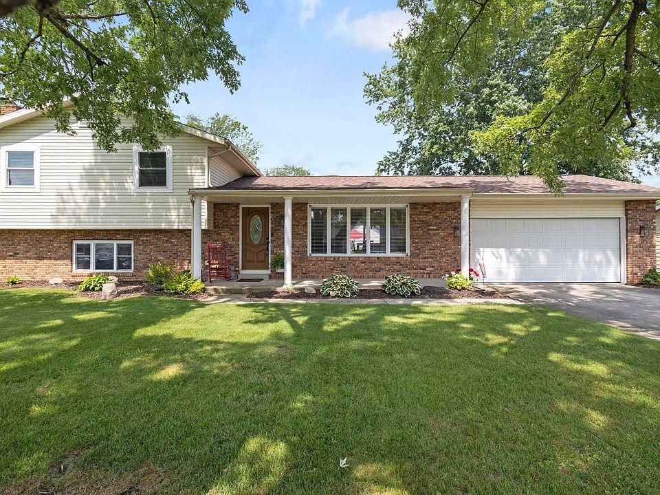 1st image of 609 Westlake Dr