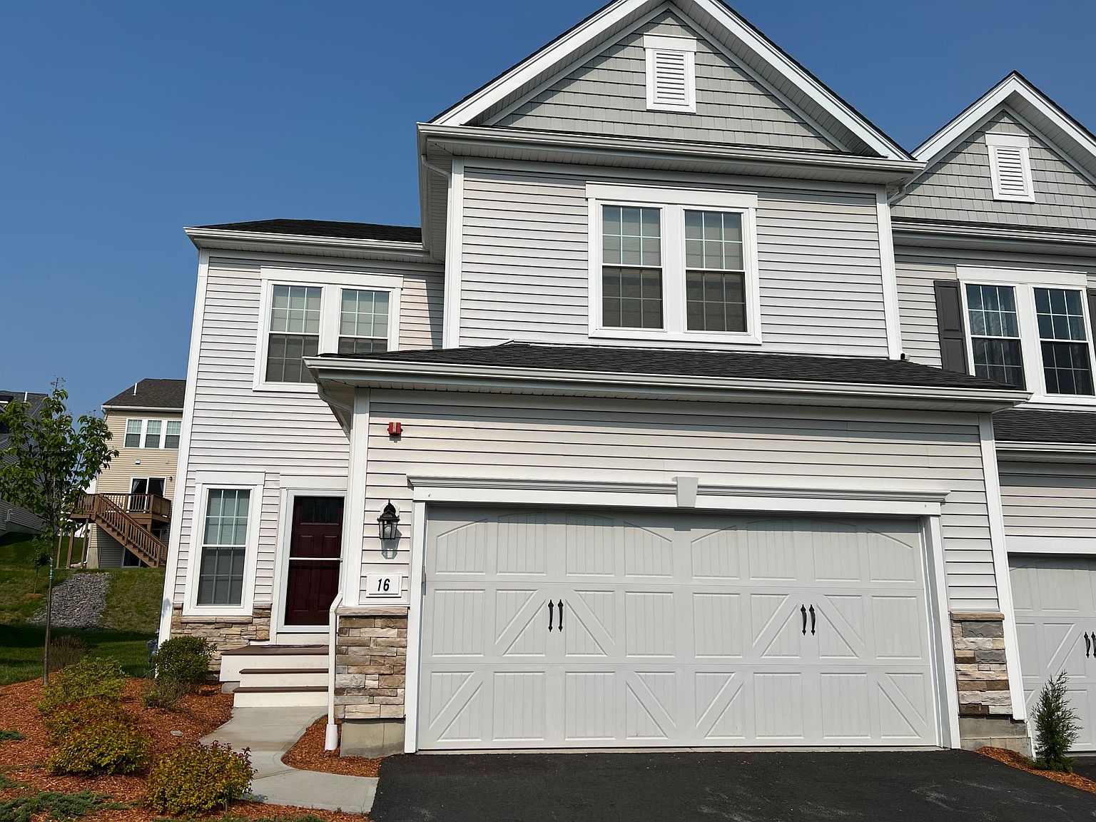 16 Poplar Ln, Hopkinton, MA 01748 Zillow